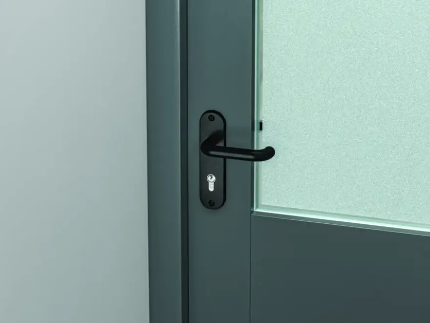 AXA veiligheidsbeslag Oval achterdeur zwart kortschild met SKG 3-sterren 72 mm