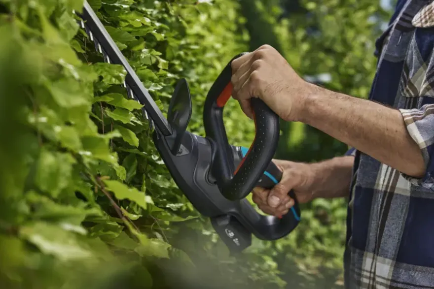 GARDENA 18V accu heggenschaar EasyCut 55cm set