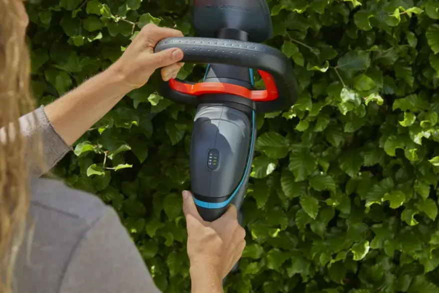 Gardena 18V heggenschaar ComfortCut 50cm incl. accu + lader