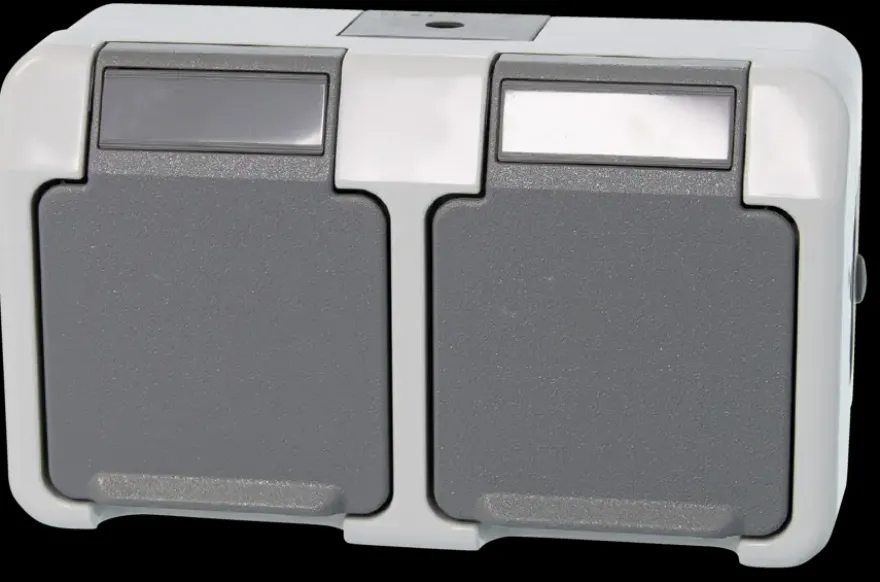 Schneider Electric Aquastar spatwaterdicht geaard stopcontact dubbel horizontaal