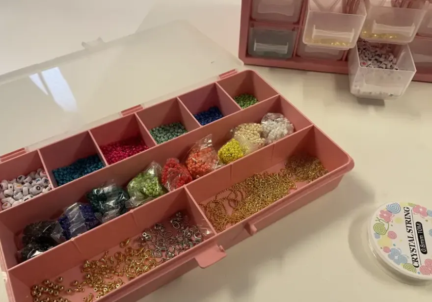 Sorteerdoos met 9 vakken roze